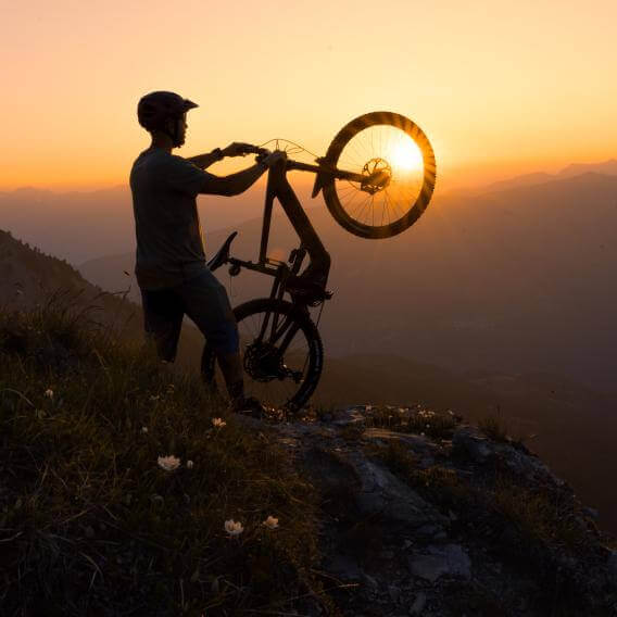 E-MTB Technical Training: 5 Key Exercises to Improve Off-Road Riding Skills - Tamobykesport