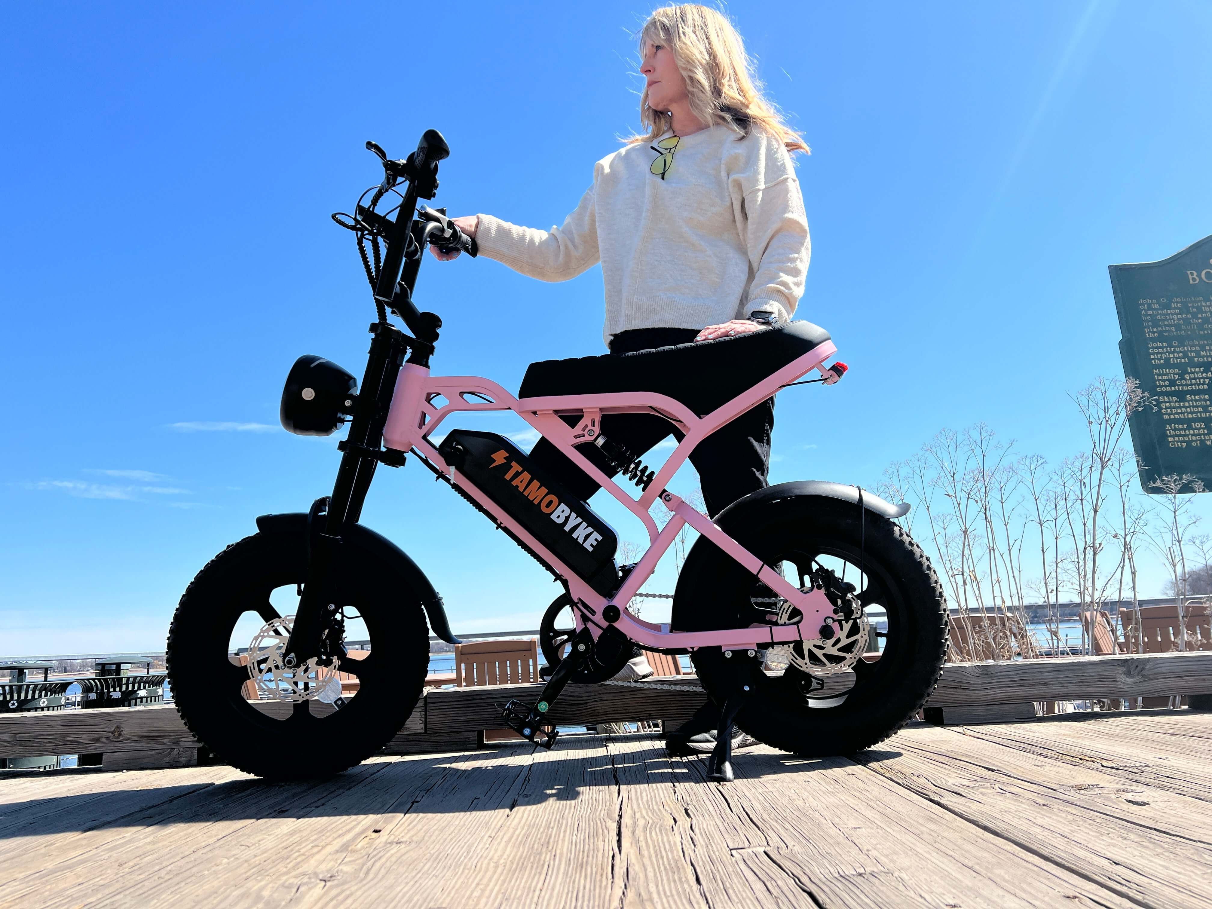 Night Riding Essentials Guide: Light Up Your Cycling Adventures