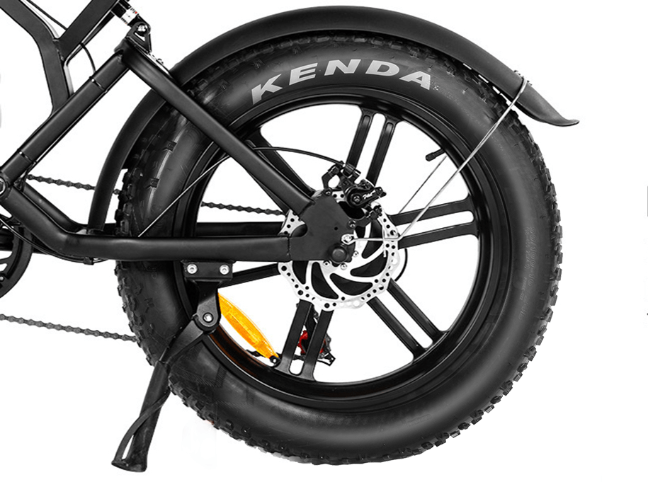 Smart Cycling Accessories Guide 2025 - Tamobykesport